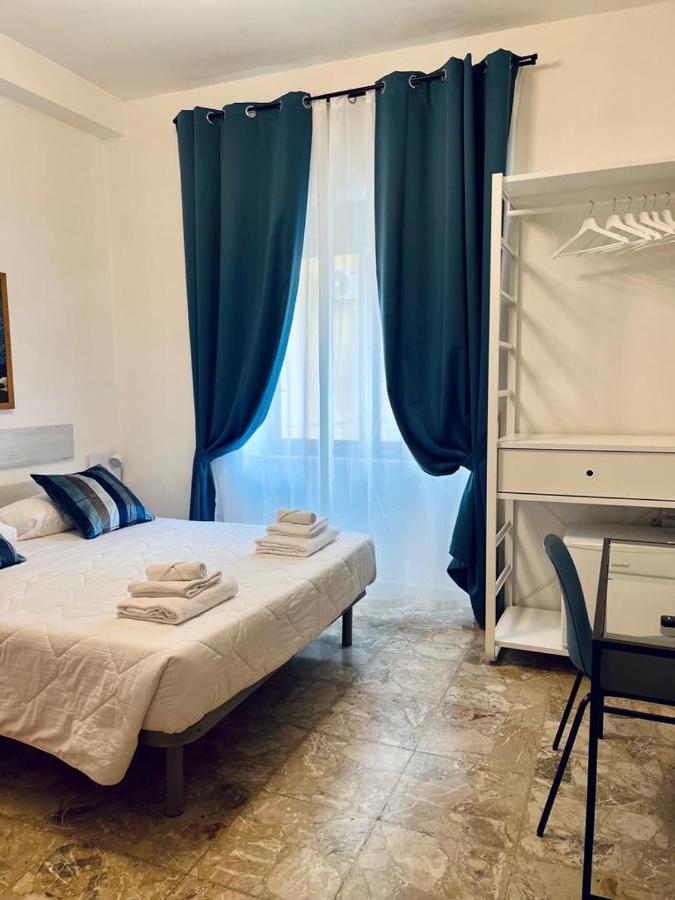Rooms Mastrangelo เนเปิลส์ ภายนอก รูปภาพ